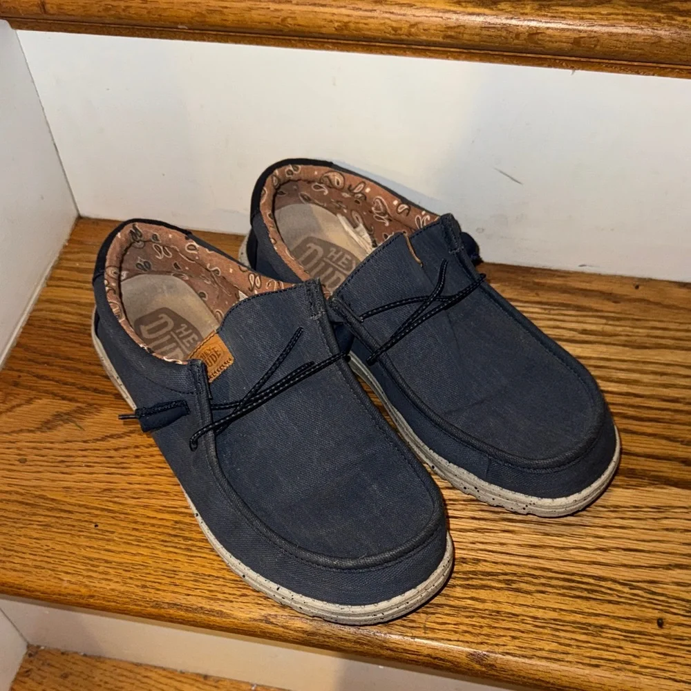 Hey‎ Dude Men's Dark Blue Loafers size 9
